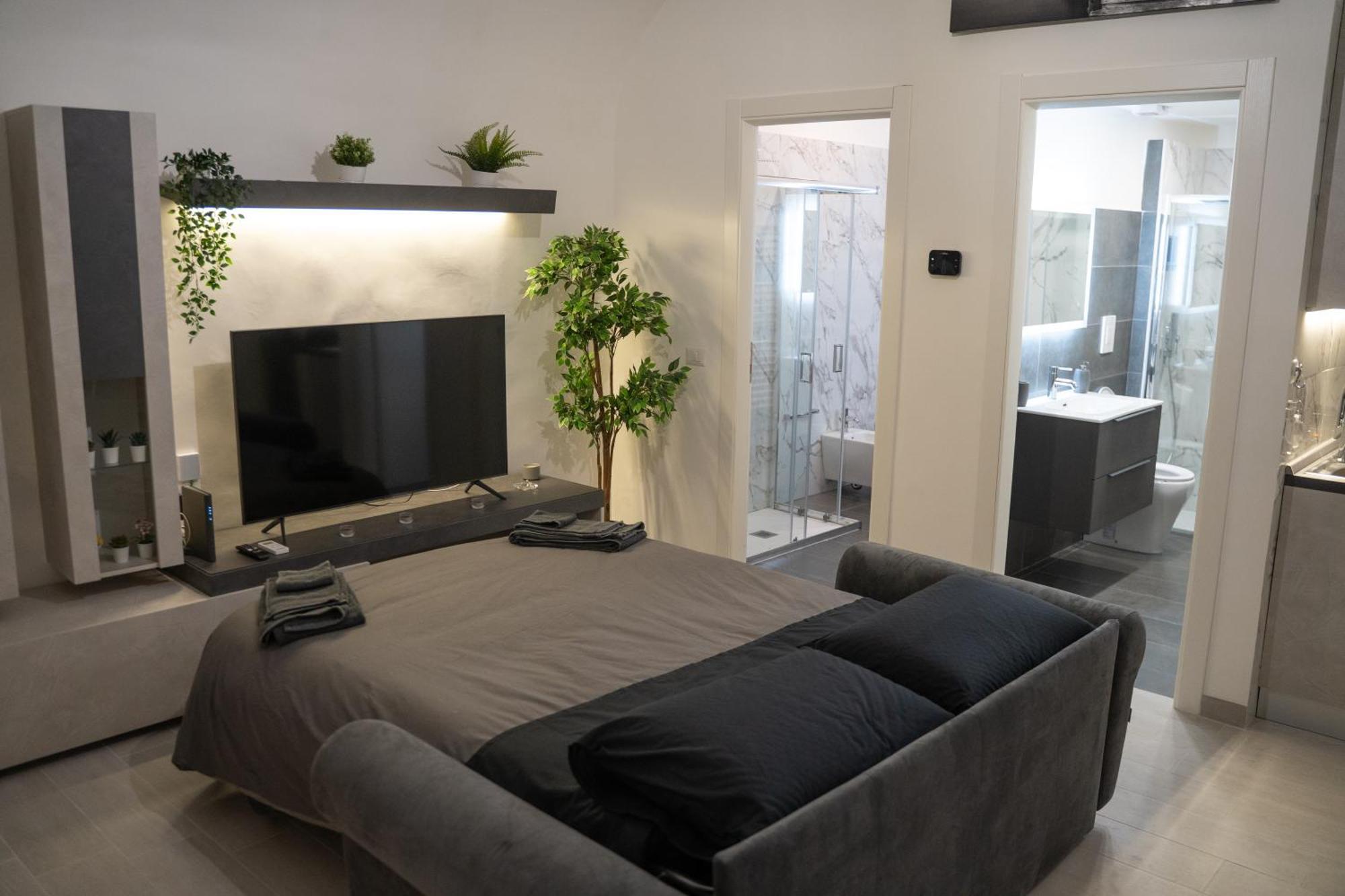 Dietro Al Plebiscito Luxury Suite 那不勒斯 外观 照片